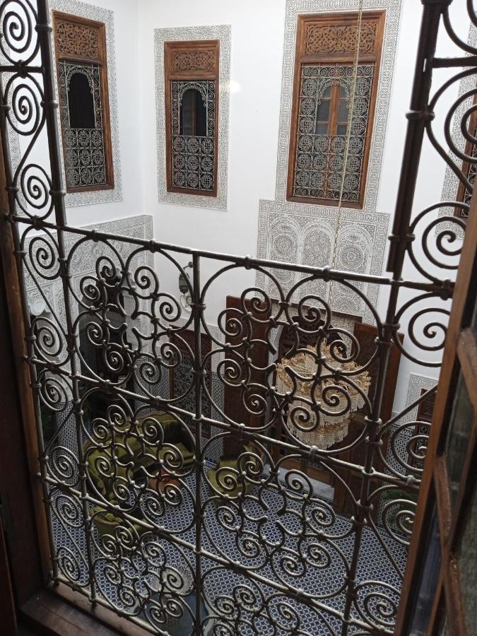 Riad Meyssane Фес Экстерьер фото