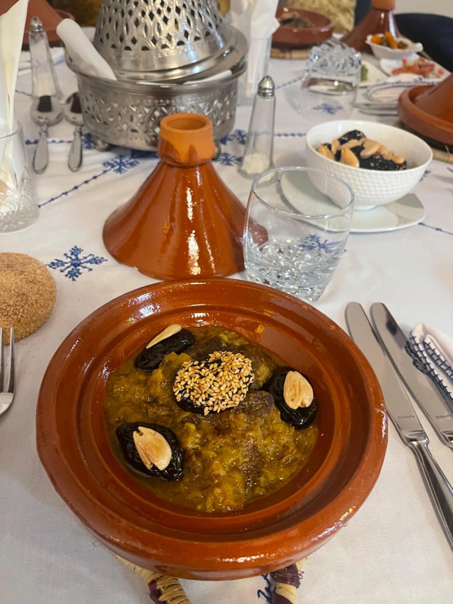 Riad Meyssane Фес Экстерьер фото